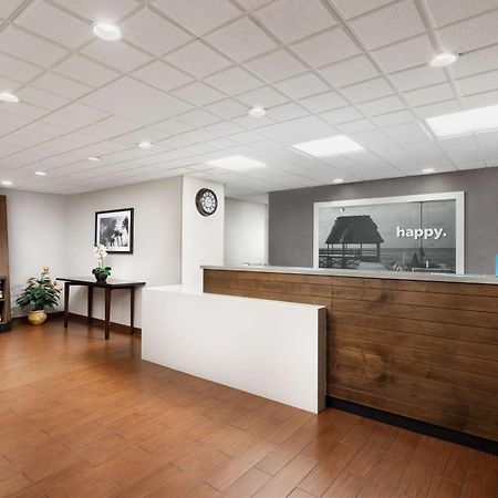 Hampton Inn Naples-Central Екстер'єр фото