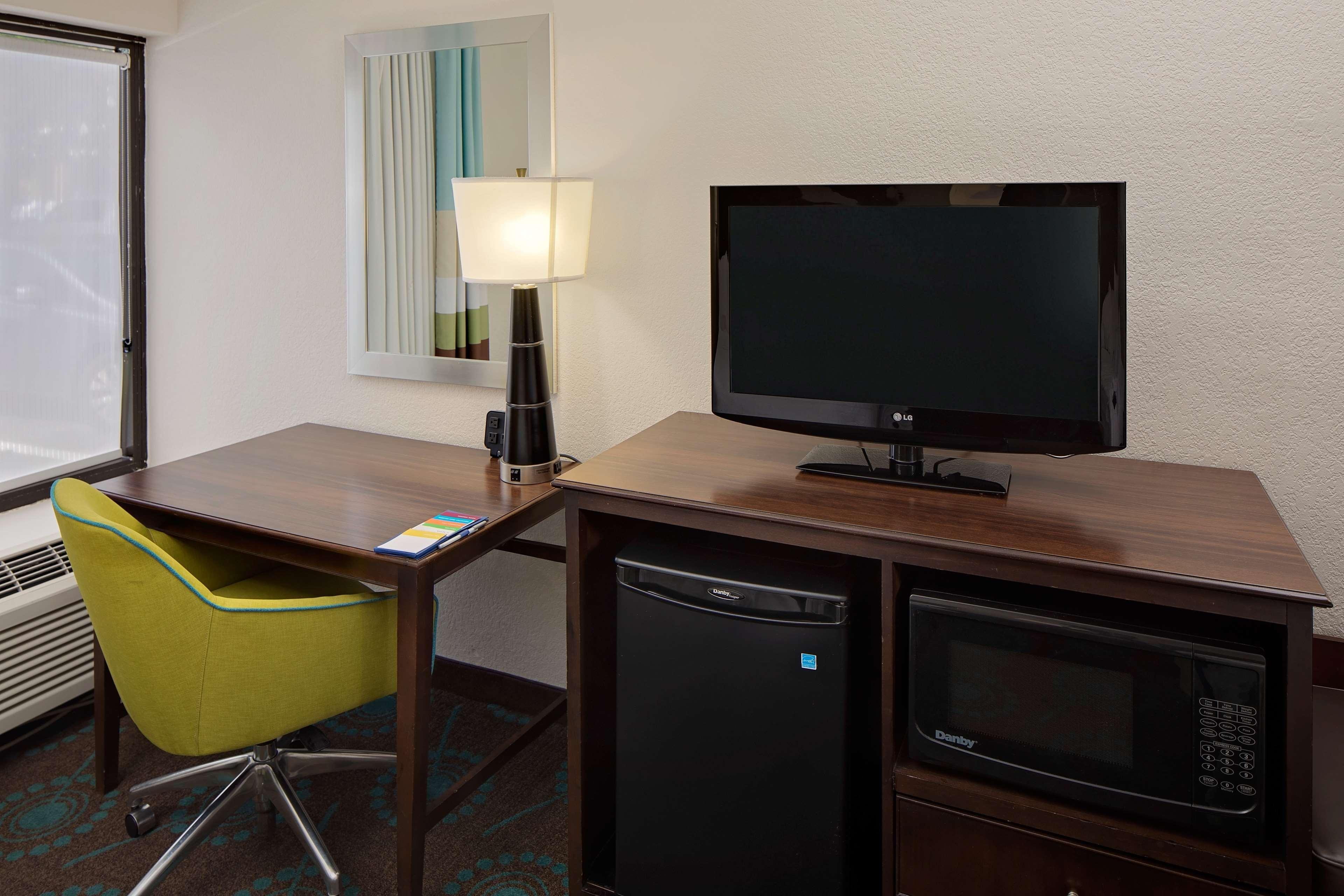 Hampton Inn Naples-Central Екстер'єр фото