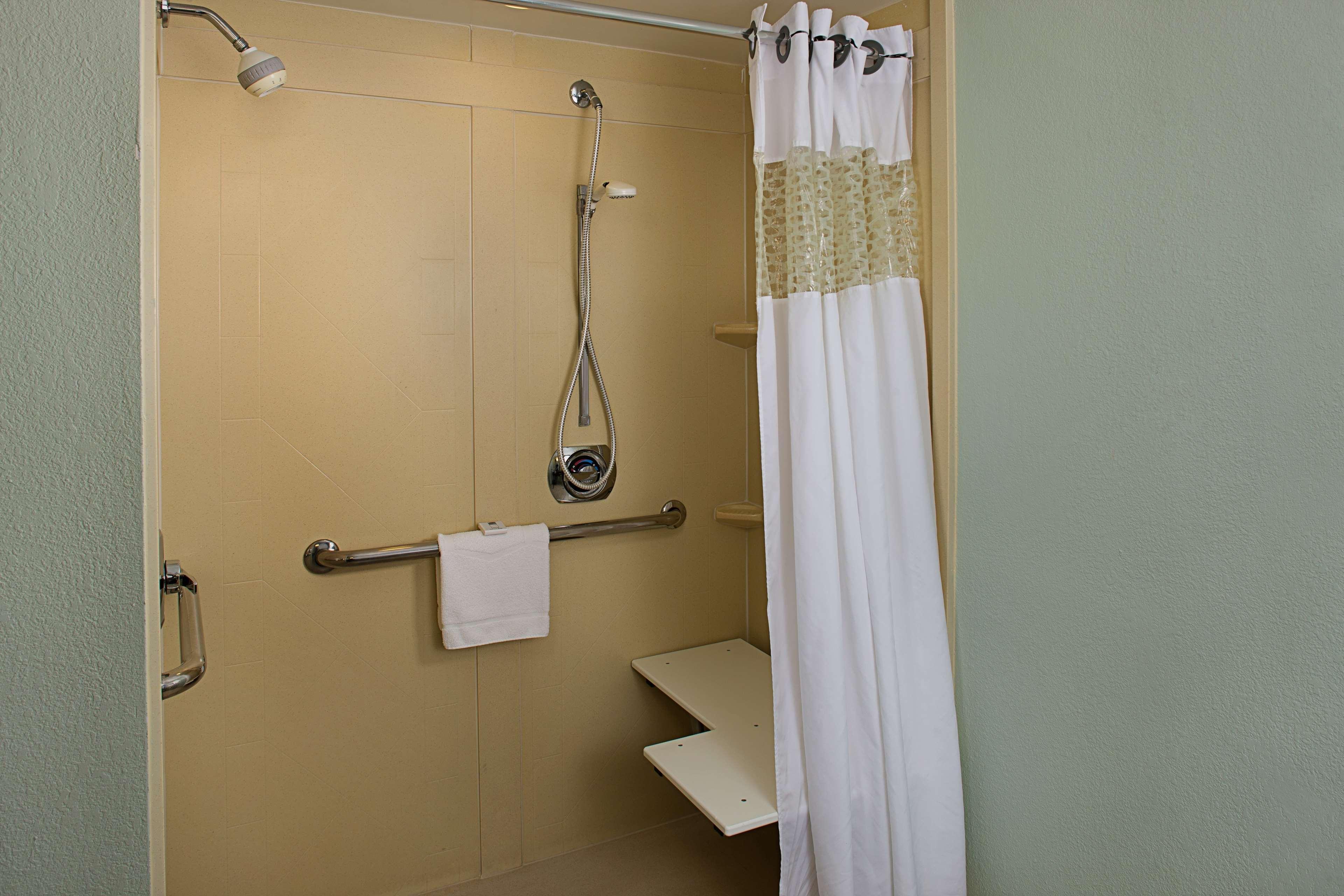 Hampton Inn Naples-Central Екстер'єр фото