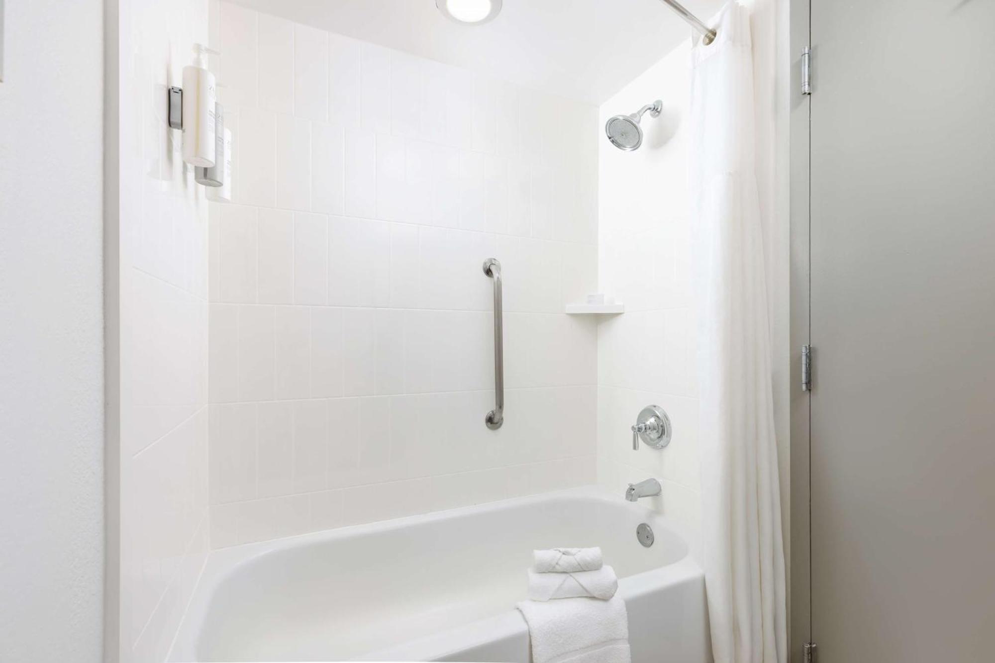Hampton Inn Naples-Central Екстер'єр фото