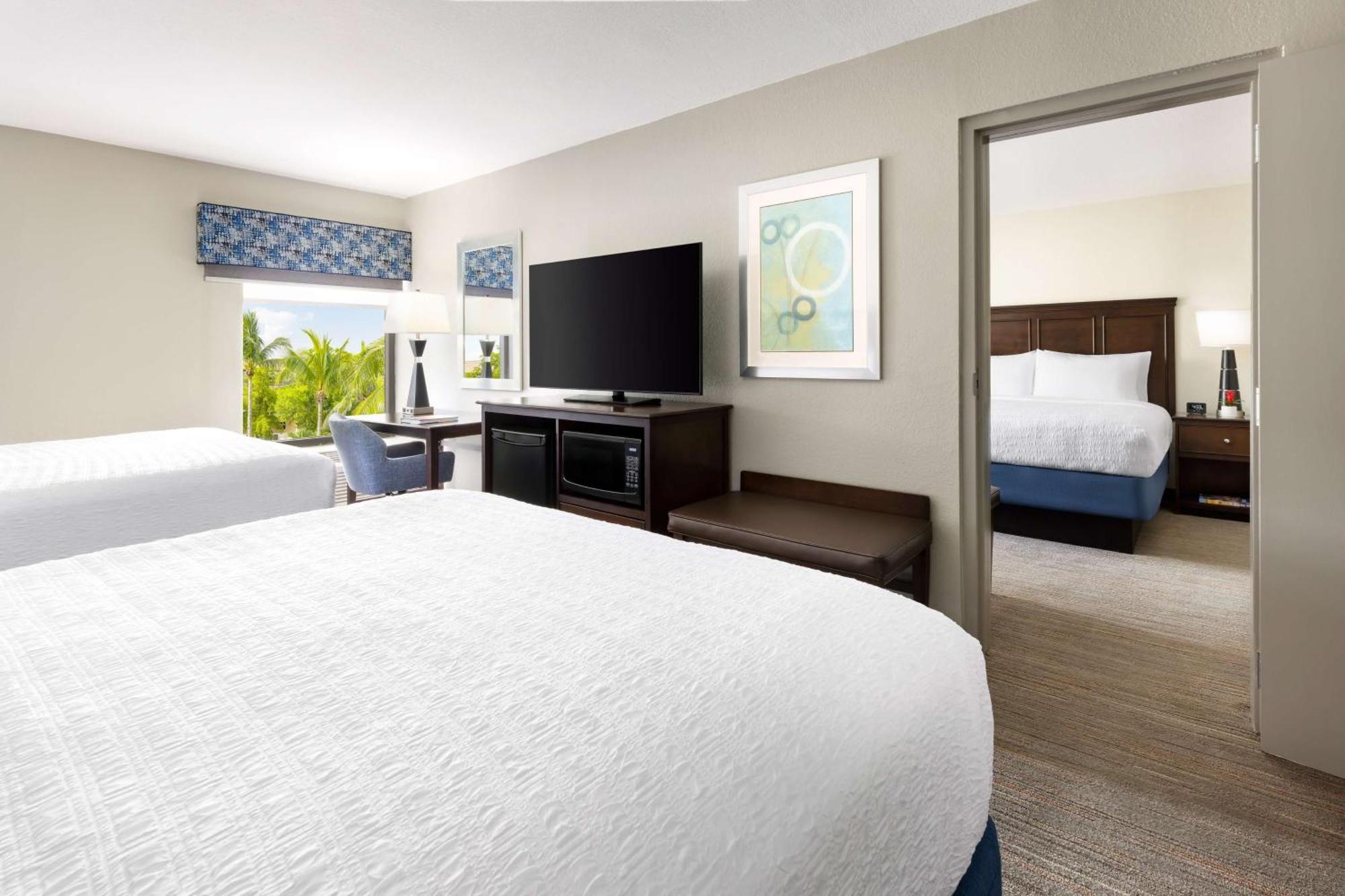 Hampton Inn Naples-Central Екстер'єр фото