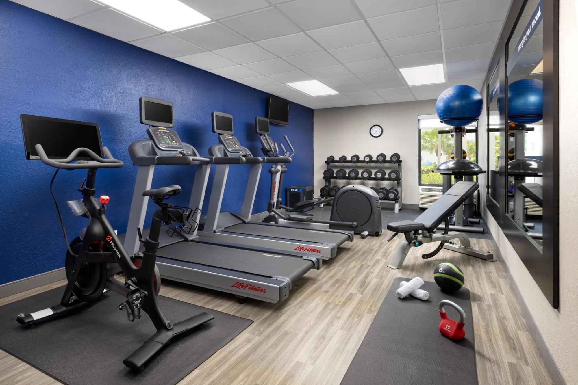 Hampton Inn Naples-Central Екстер'єр фото